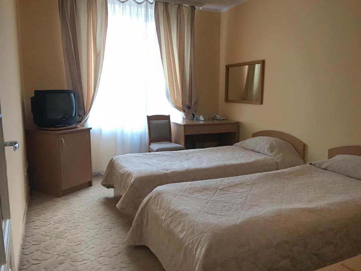 Готель Ягодин Starovoitove Exteriér fotografie
